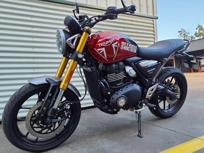 2026 Triumph Speed 400 Speed Four Red
