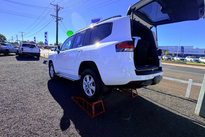 2024 TOYOTA LANDCRUISER LC300 GXL (4x4)