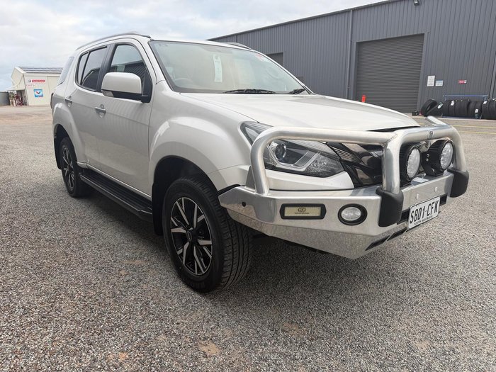 2020 Isuzu MU-X