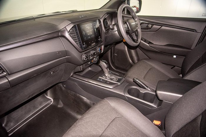 2026 Isuzu D-MAX X-RIDER