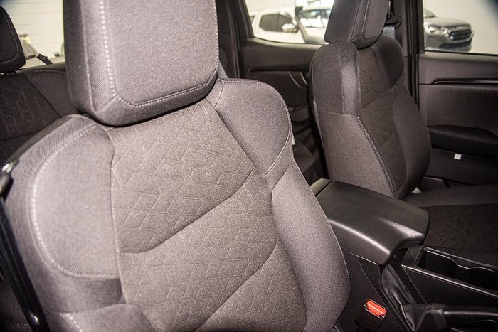 2026 Isuzu D-MAX X-RIDER