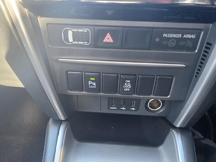 2019 Mitsubishi Triton GLX+