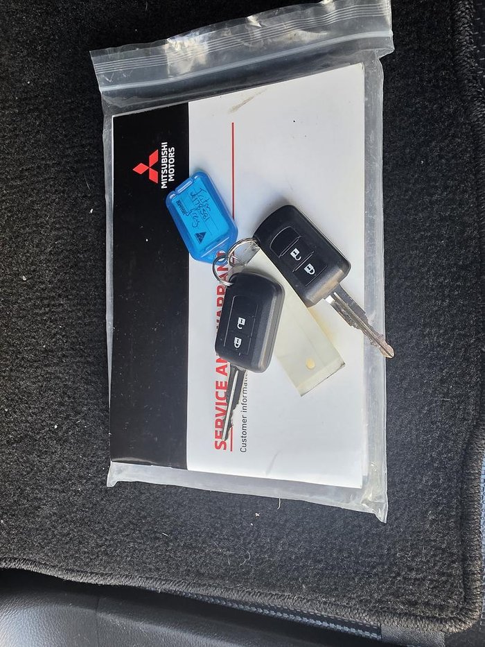 2019 Mitsubishi Triton GLX+