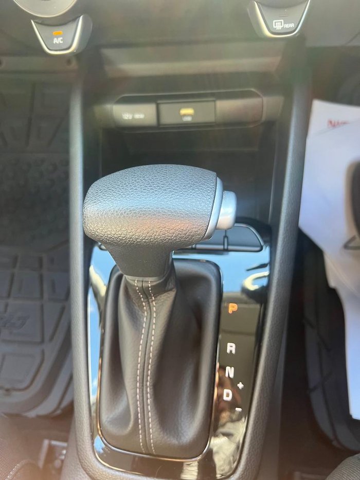 2024 Kia Stonic S YB MY25 Clear White