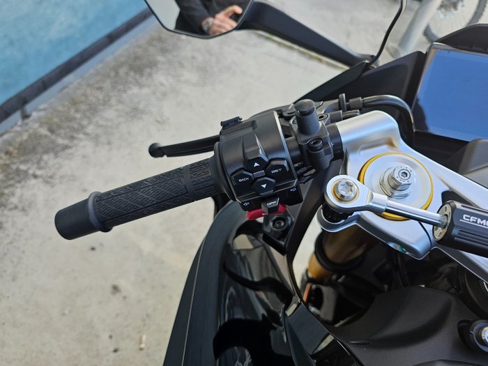 2026 CFMOTO 750CC 750SR-S Black