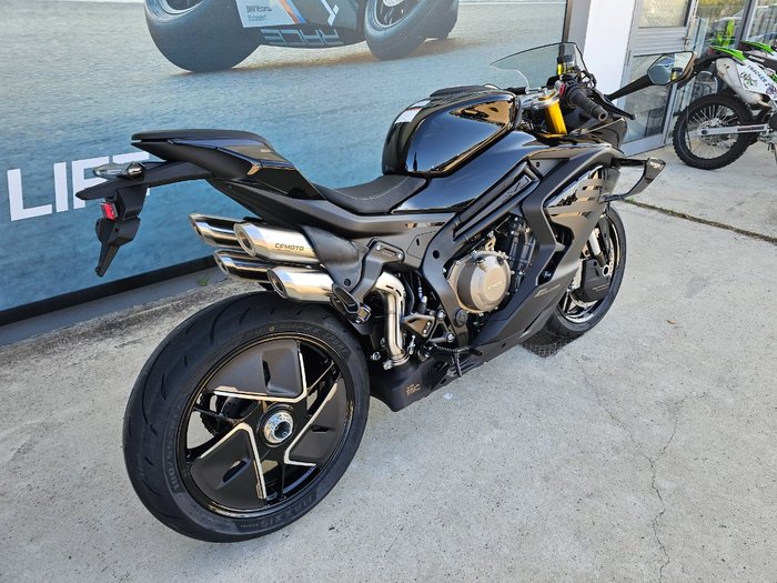 2026 CFMOTO 750CC 750SR-S Black