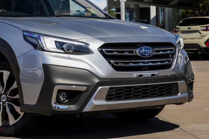 2025 Subaru Outback AWD Touring XT