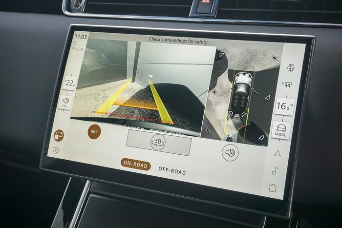 2025 Land Rover Range Rover Evoque P250 Dynamic SE