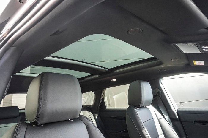 2025 Land Rover Range Rover Evoque P250 Dynamic SE