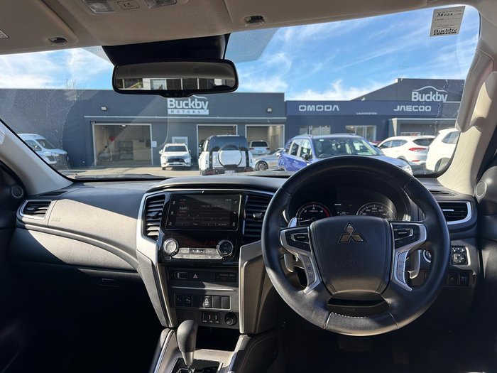 2023 Mitsubishi Triton GLS