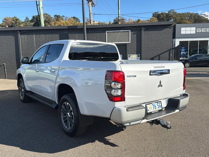 2023 Mitsubishi Triton GLS