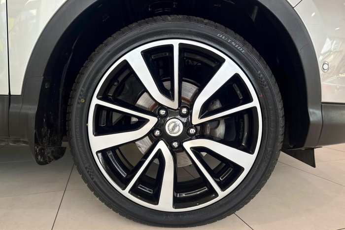 2014 Nissan QASHQAI Ti