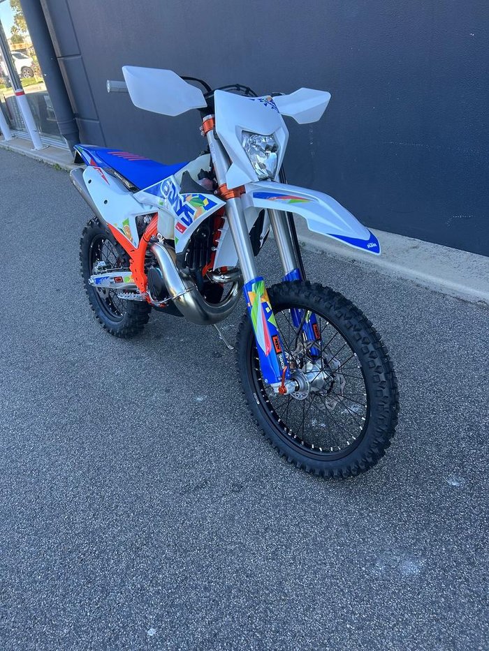 2026 KTM 300 EXC TBI Six Days