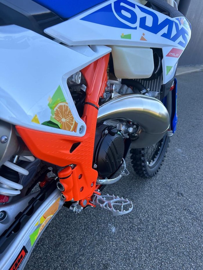 2026 KTM 300 EXC TBI Six Days EXC TBI White