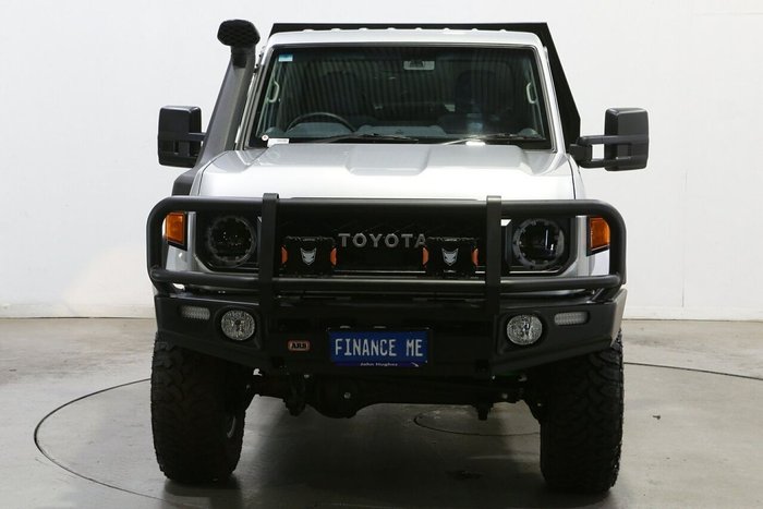 2025 Toyota Landcruiser GXL