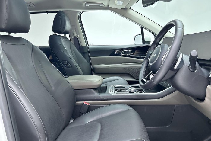 2024 Kia Carnival GT-Line