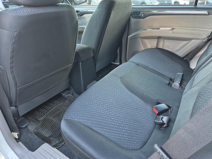 2015 Mitsubishi Challenger