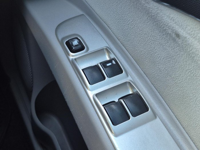 2015 Mitsubishi Challenger