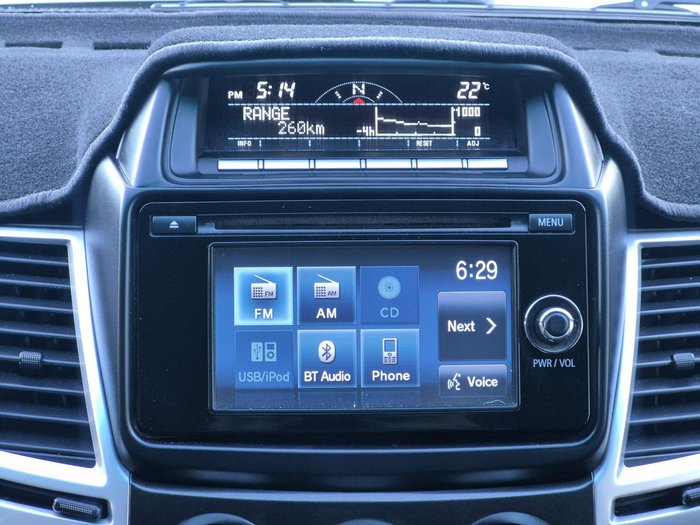 2015 Mitsubishi Challenger