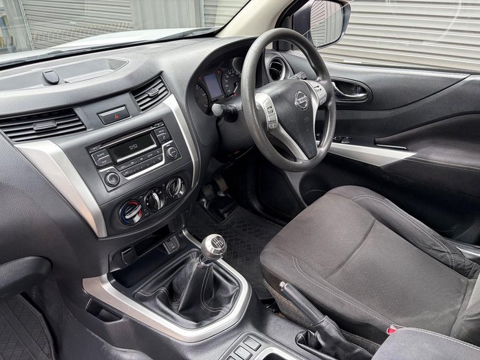 2018 Nissan Navara RX