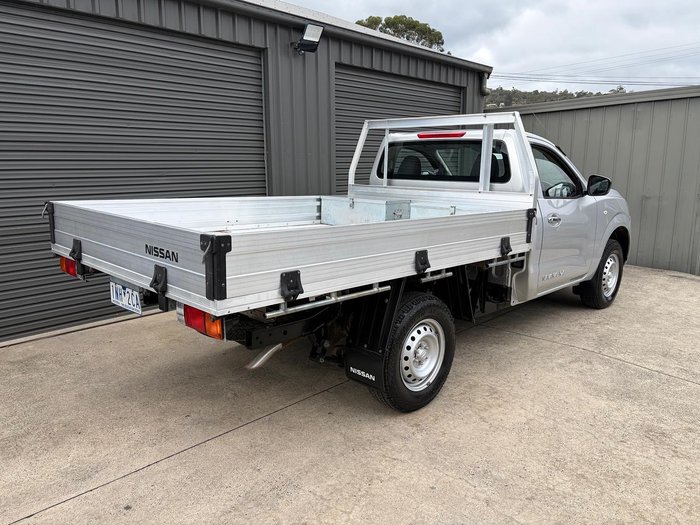 2018 Nissan Navara RX
