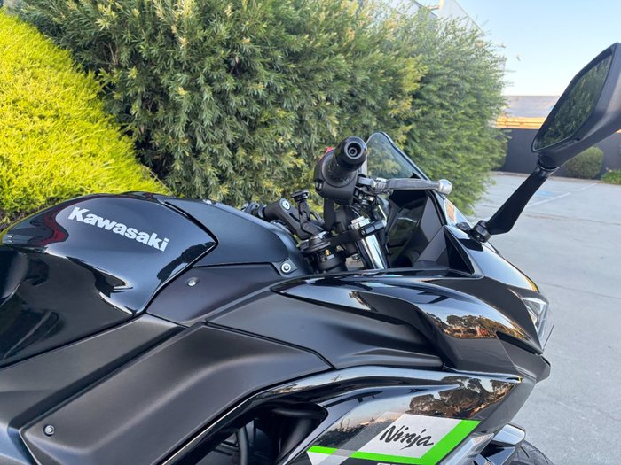 2025 Kawasaki NINJA 650L Black