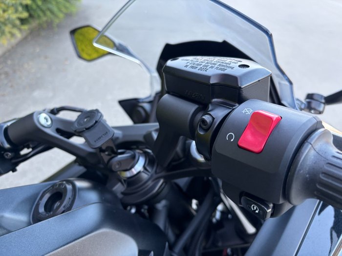 2025 Kawasaki NINJA 650L Black