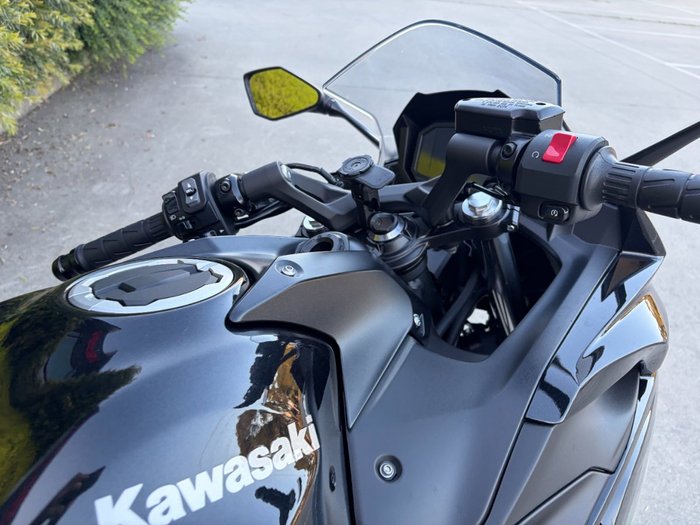 2025 Kawasaki NINJA 650L Black