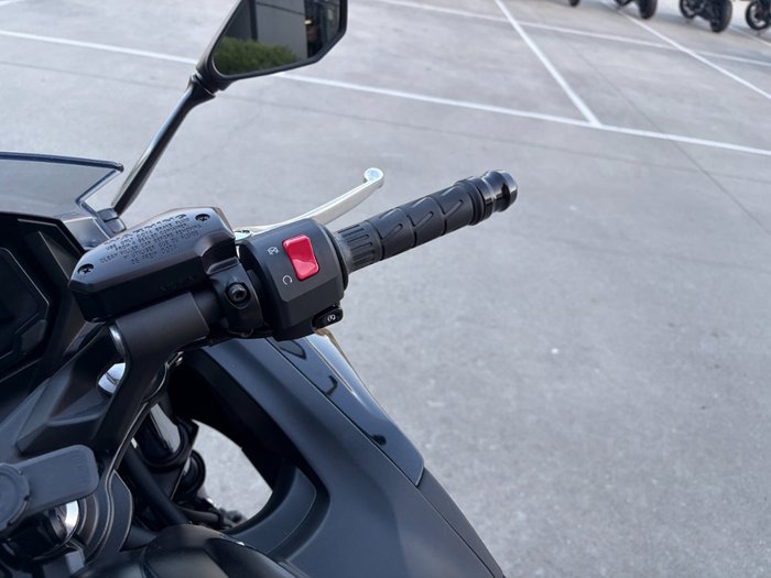 2025 Kawasaki NINJA 650L Black