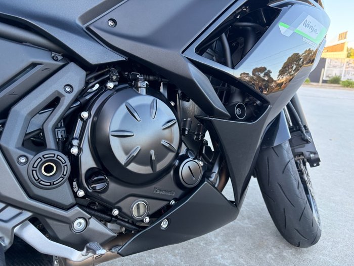 2025 Kawasaki NINJA 650L Black