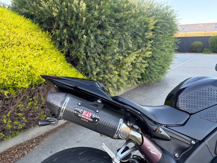 2009 Yamaha YZF-R1 Black