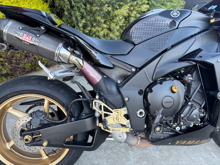 2009 Yamaha YZF-R1 Black