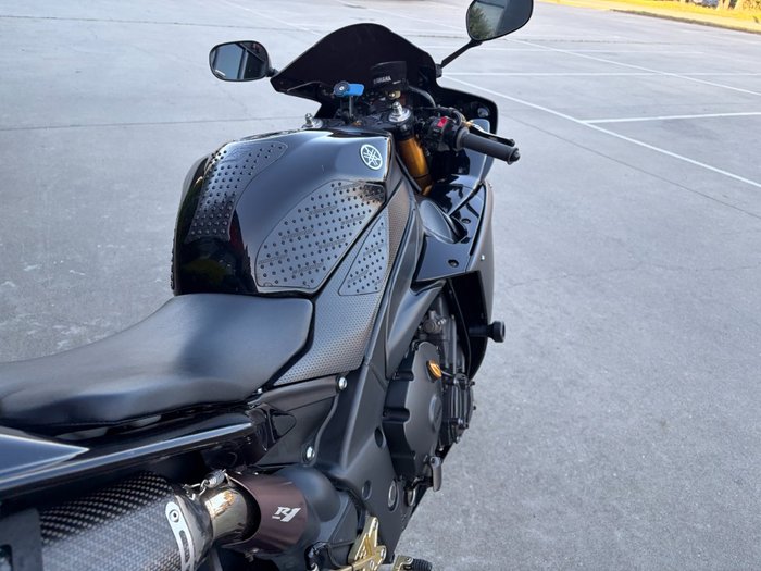 2009 Yamaha YZF-R1 Black