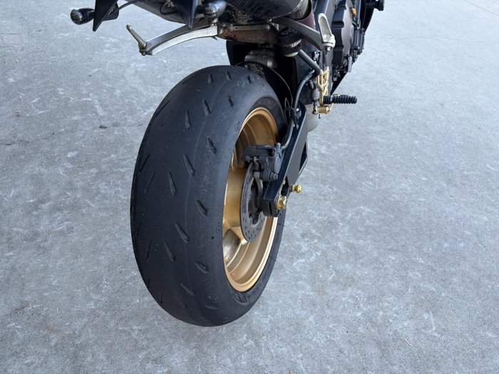2009 Yamaha YZF-R1 Black