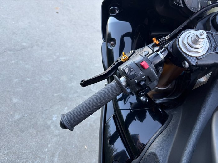 2009 Yamaha YZF-R1 Black