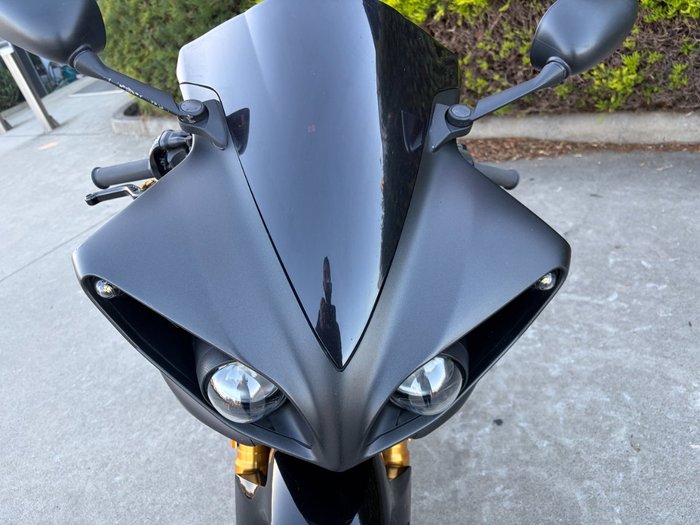 2009 Yamaha YZF-R1 Black
