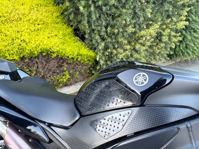 2009 Yamaha YZF-R1 Black