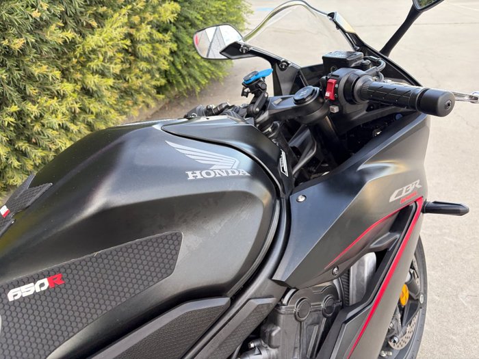 2025 Honda CBR650R Black
