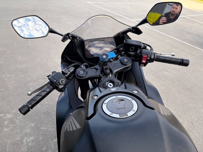 2025 Honda CBR650R Black