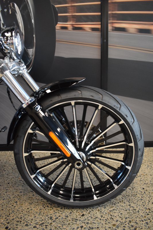 2026 HARLEY-DAVIDSON FXBR BREAKOUT (117)