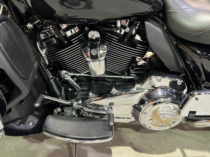 2018 HARLEY-DAVIDSON FLHTK ULTRA LIMITED