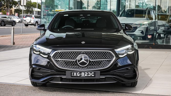 2025 Mercedes-Benz E-Class E300