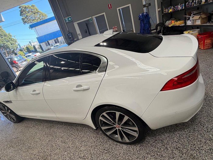 2018 Jaguar XE 20t Prestige