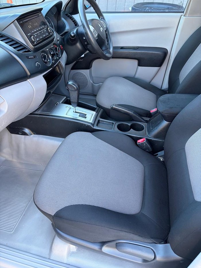 2014 Mitsubishi Triton GLX