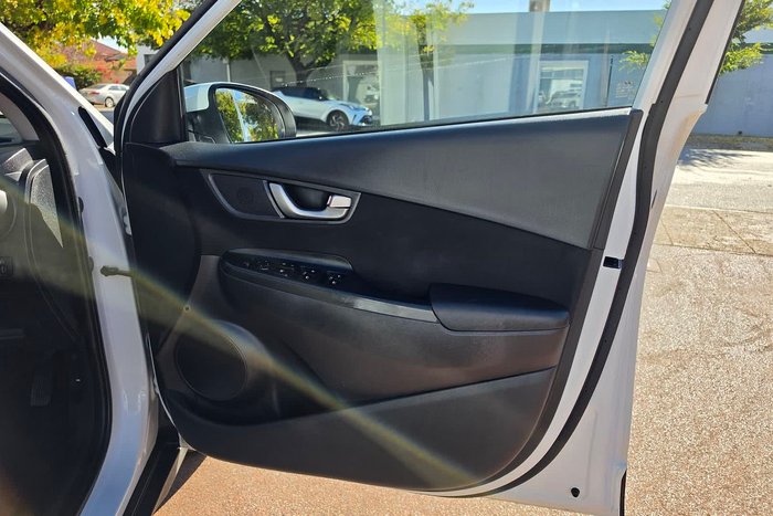 2020 Hyundai Kona Active