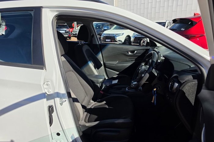 2020 Hyundai Kona Active