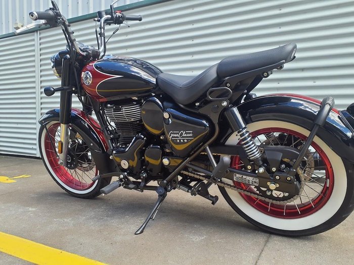2026 Royal Enfield Goan Classic 350 Classic 350 Red