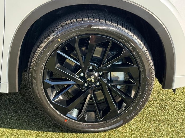 2025 Mitsubishi Outlander PHEV GSR