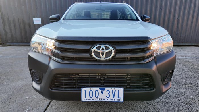 2019 Toyota Hilux Workmate TGN121R 4x2 Glacier White
