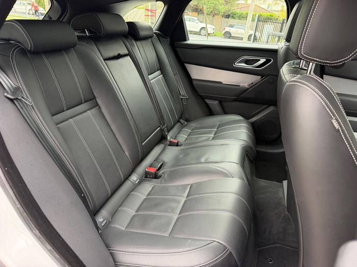 2023 Land Rover Range Rover Velar P400 R-Dynamic SE